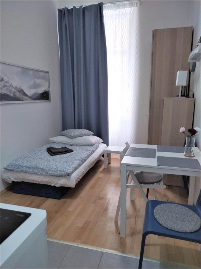 Side Street Apartments Prague Ngoại thất bức ảnh
