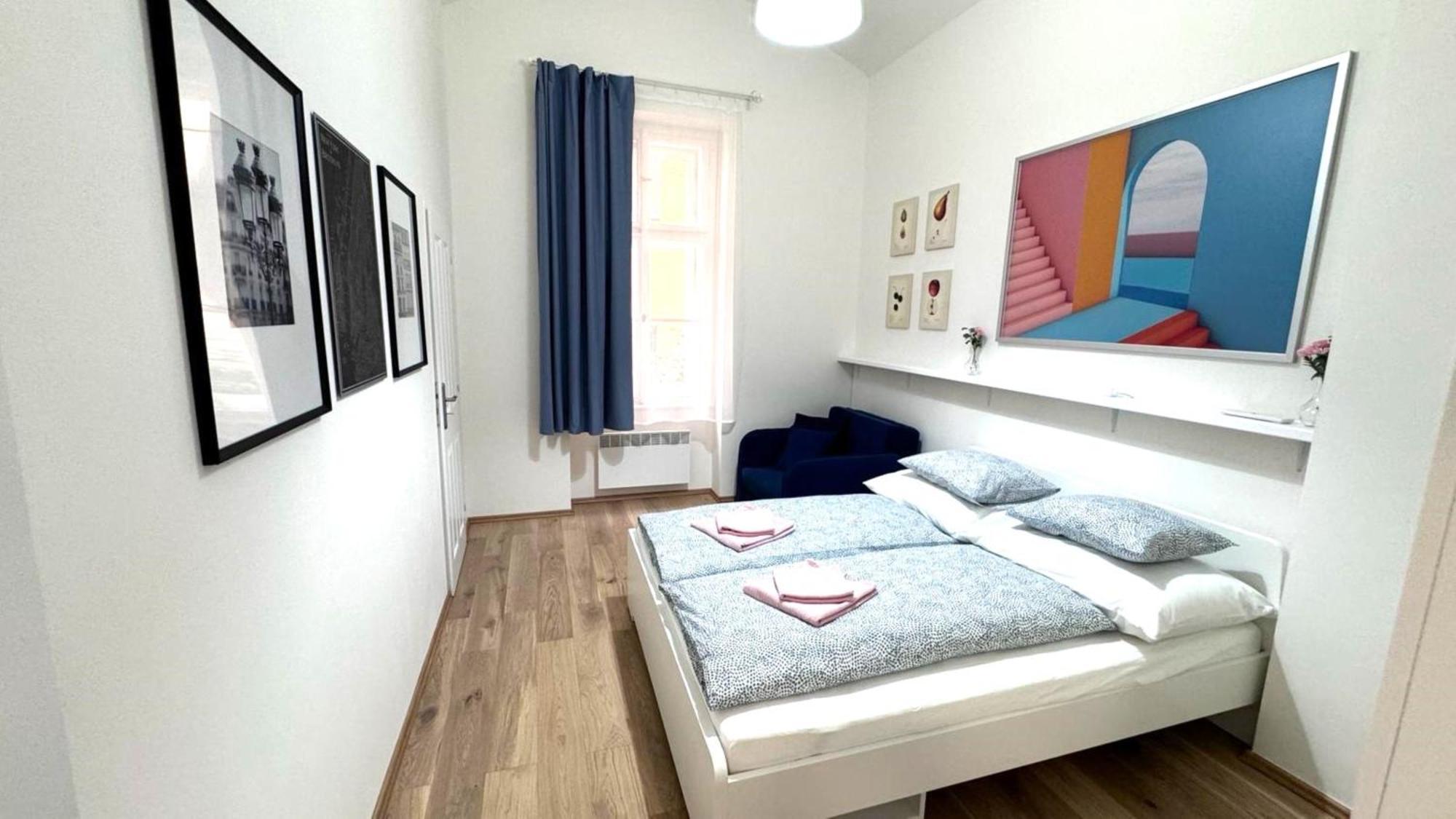 Side Street Apartments Prague Ngoại thất bức ảnh