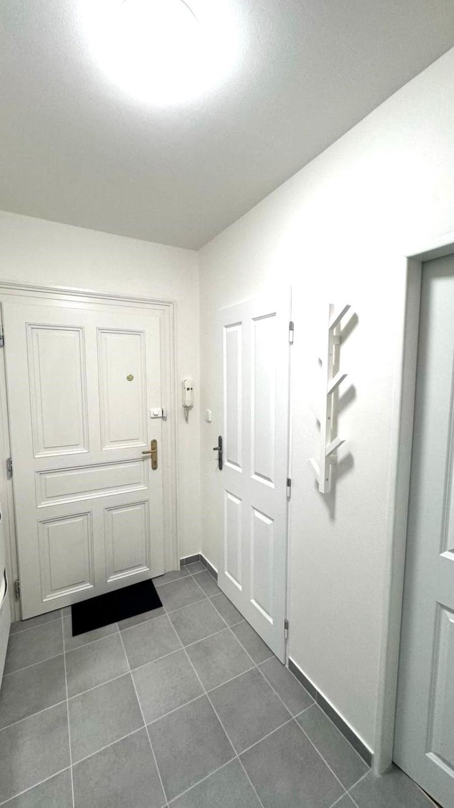 Side Street Apartments Prague Ngoại thất bức ảnh