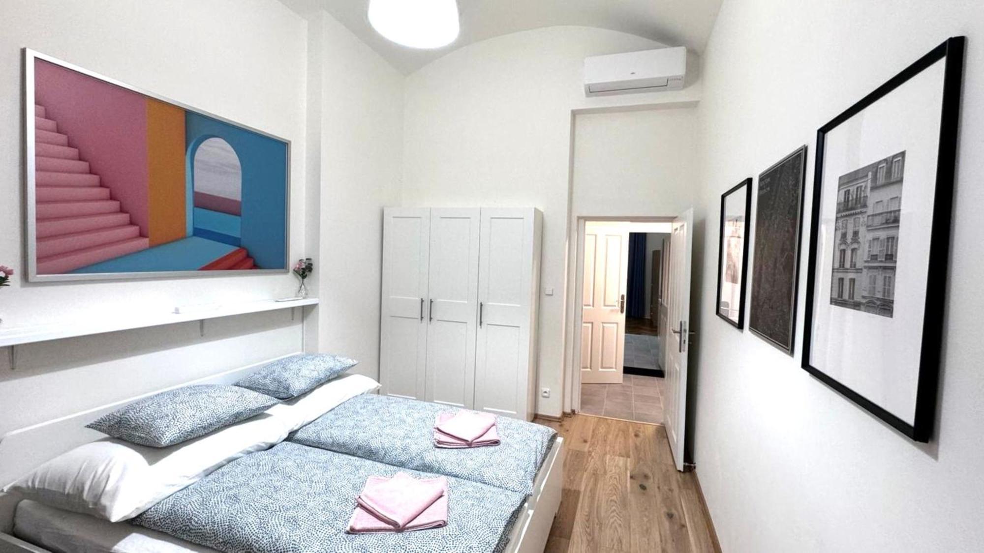 Side Street Apartments Prague Ngoại thất bức ảnh