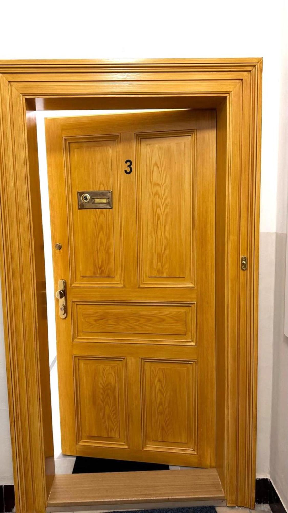 Side Street Apartments Prague Ngoại thất bức ảnh