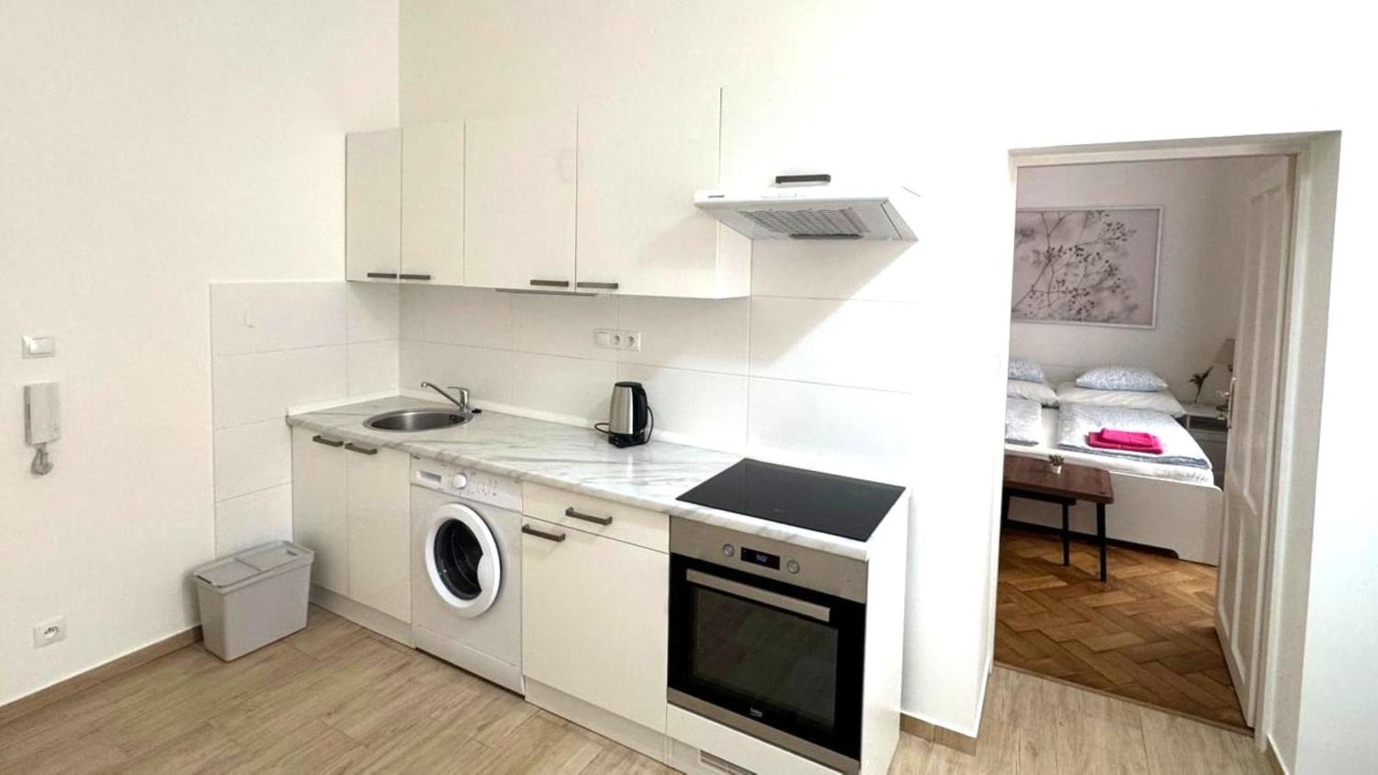 Side Street Apartments Prague Ngoại thất bức ảnh