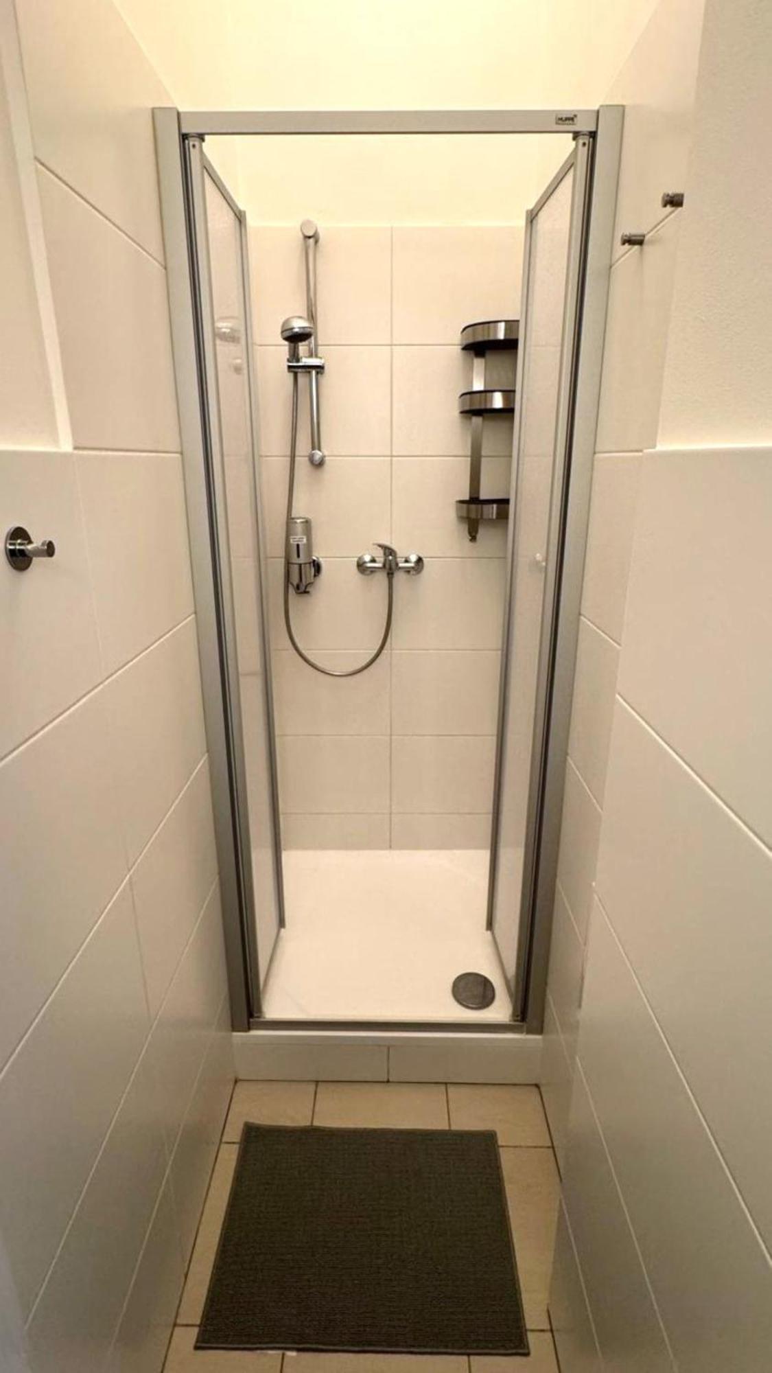 Side Street Apartments Prague Ngoại thất bức ảnh