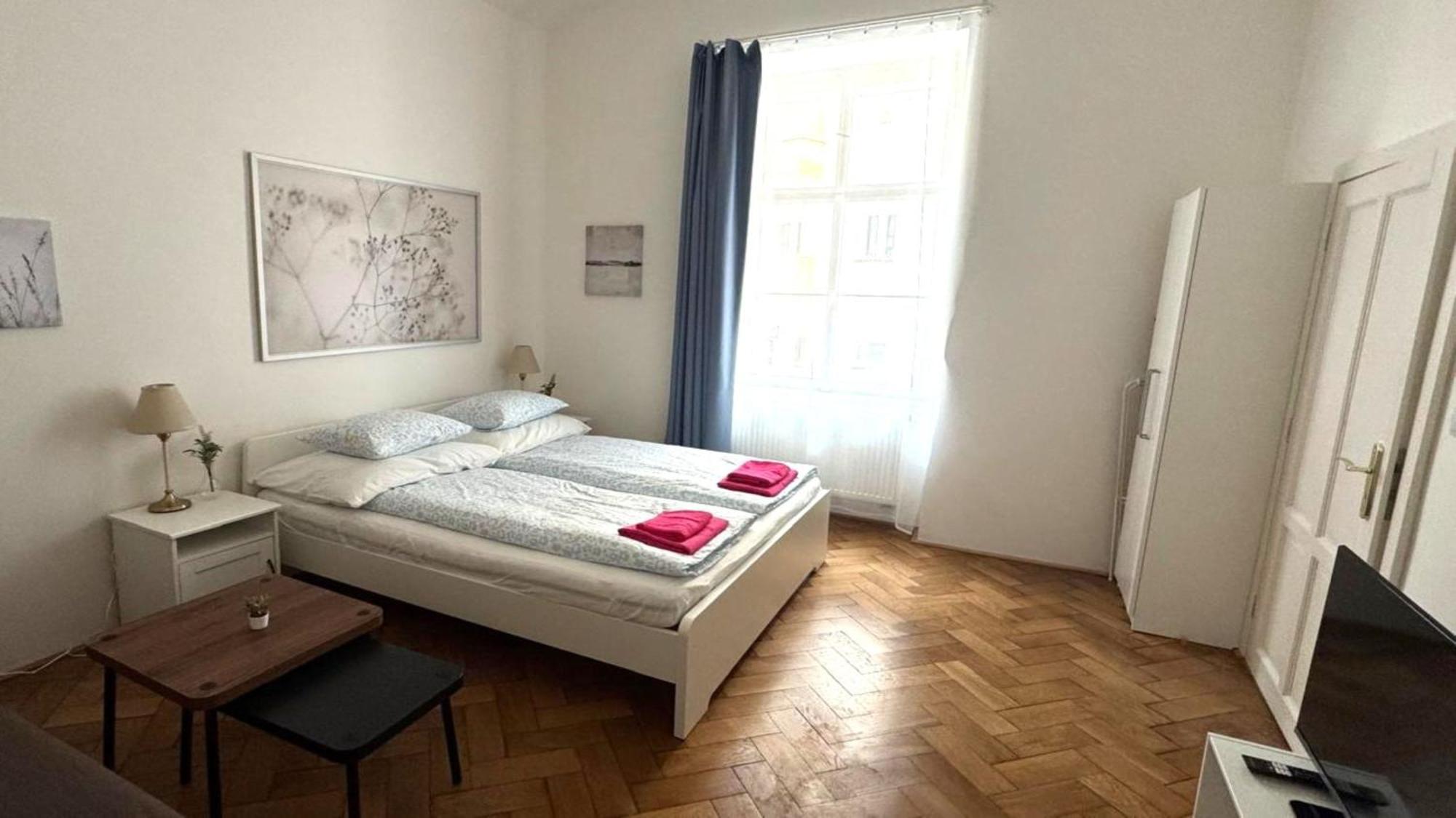 Side Street Apartments Prague Phòng bức ảnh