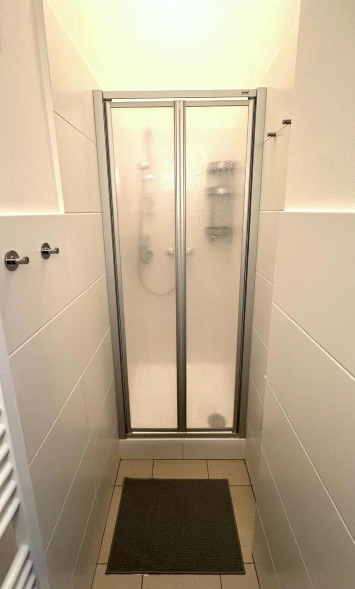 Side Street Apartments Prague Ngoại thất bức ảnh
