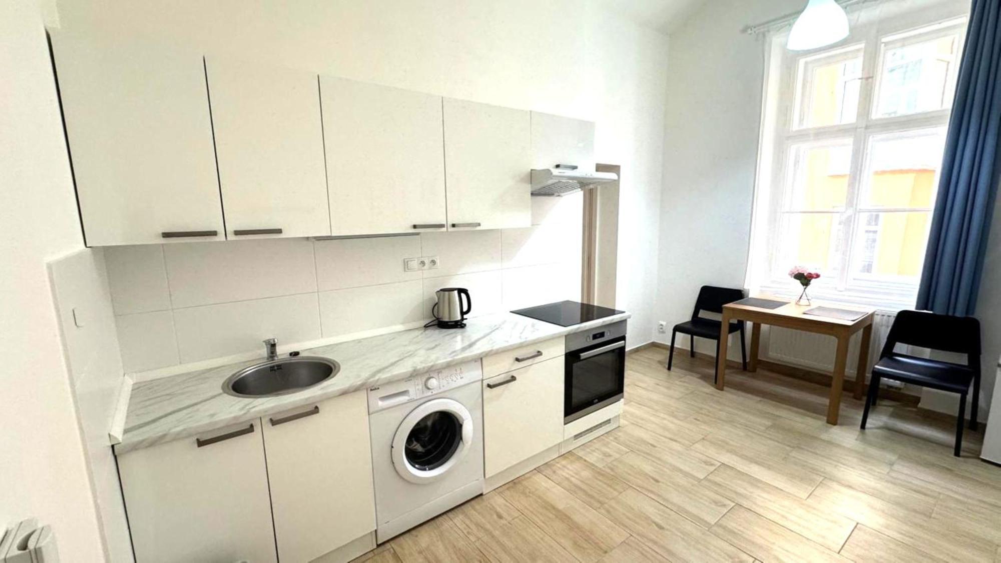 Side Street Apartments Prague Phòng bức ảnh